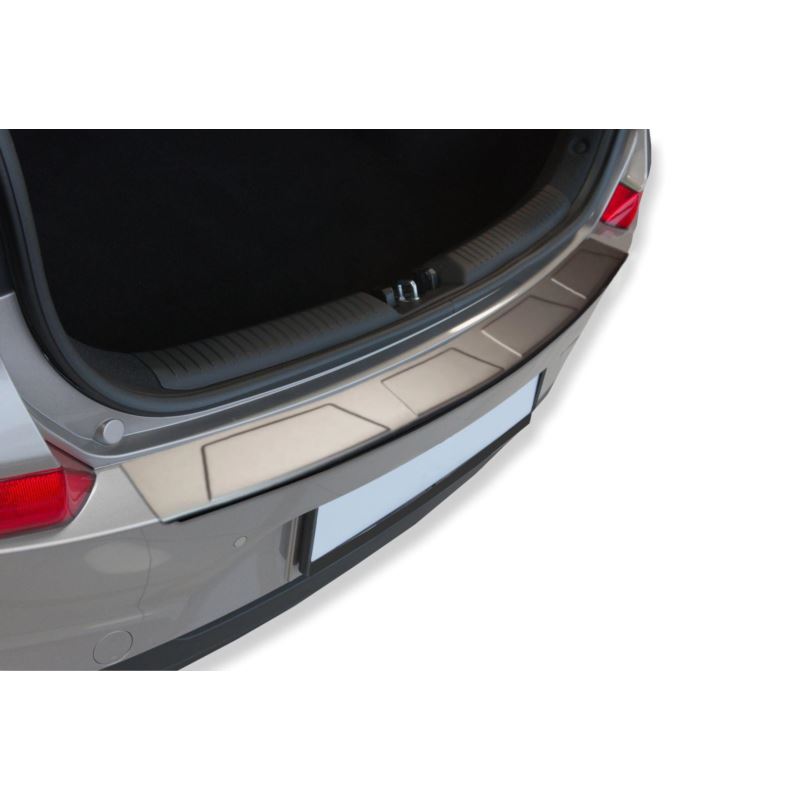 NAKŁADKI NA ZDERZAK 4 TRAPEZ Hyundai ix20 I FL Hatchback 5 2015- - Titan
